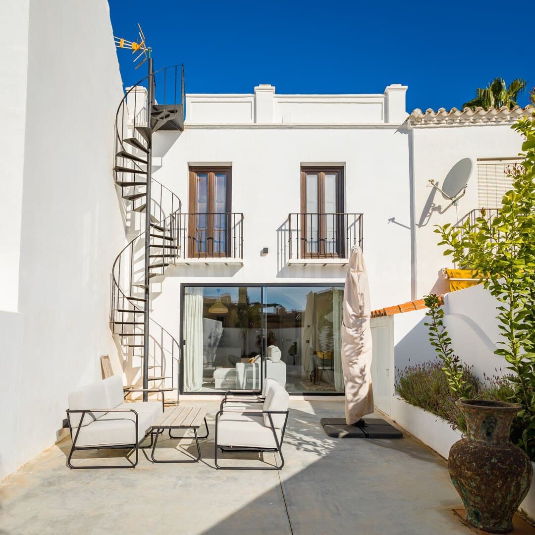 House in Nueva Andalucia