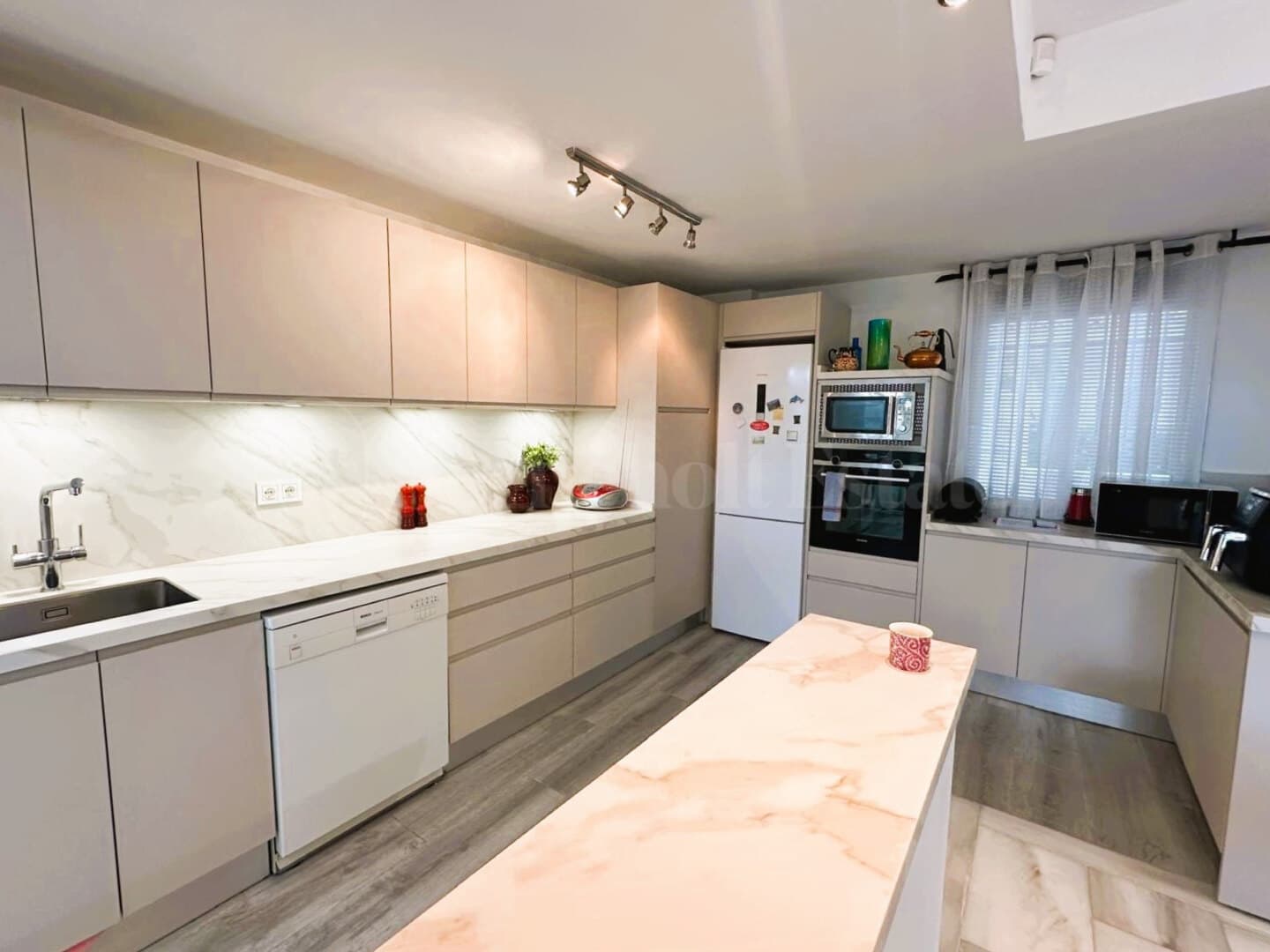 Apartment in Nueva Andalucia