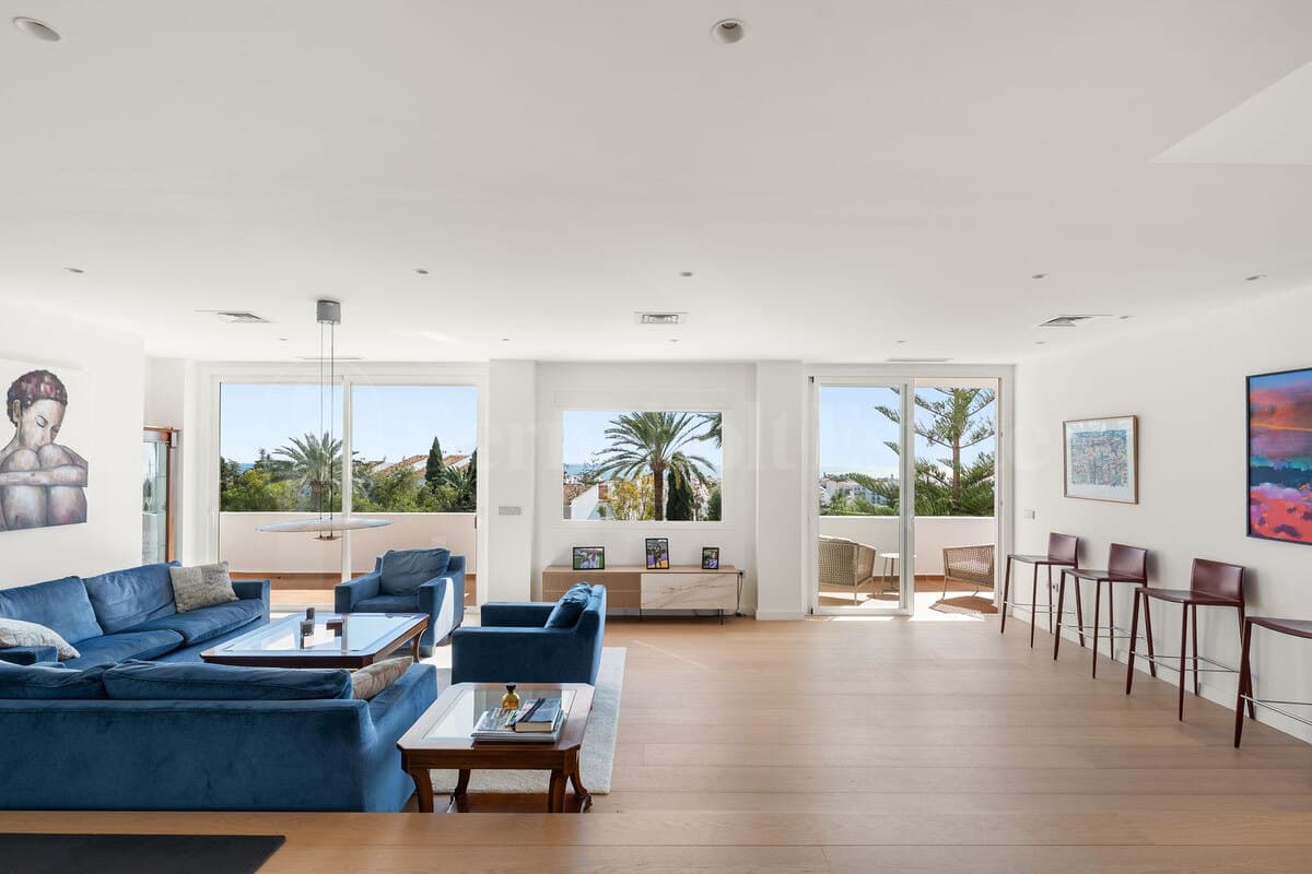 Apartment in Nueva Andalucia