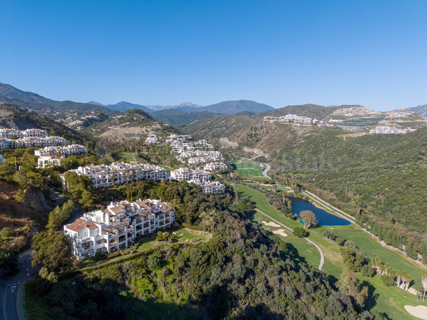 Apartment in Altos De La Quinta