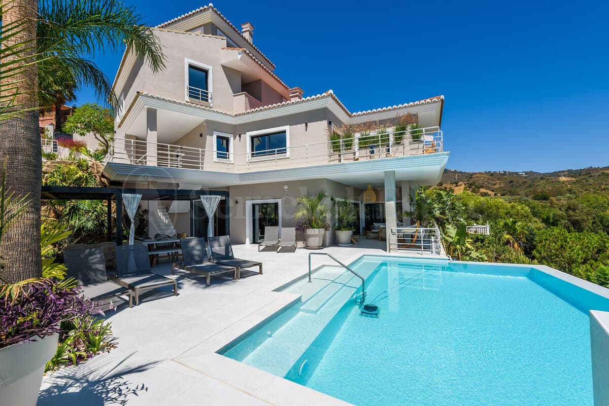 House in Marbella East