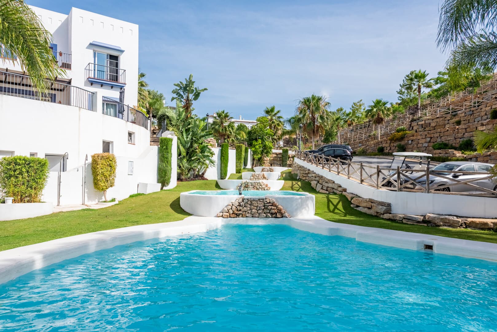 Apartment in Paraiso Pueblo