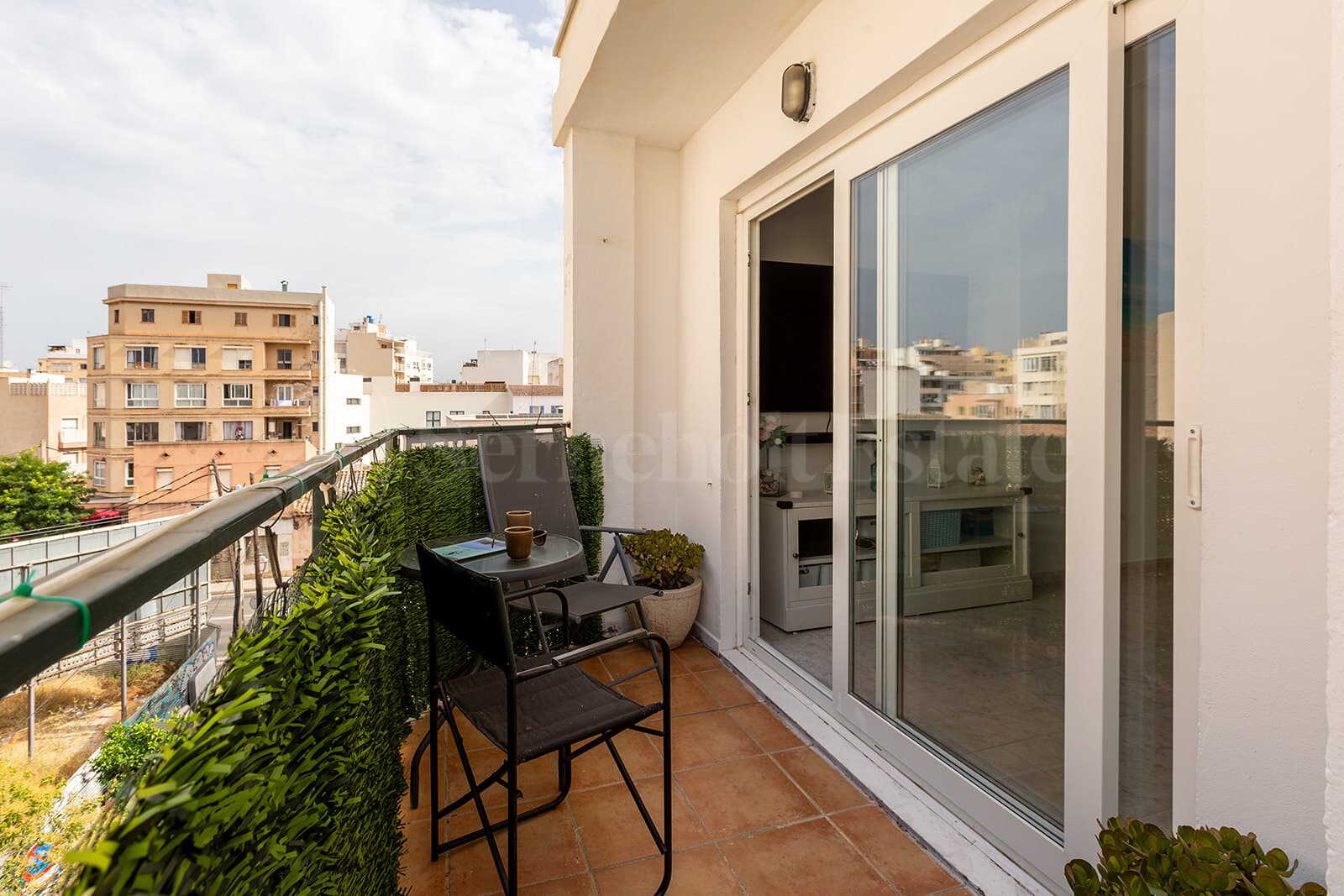 Apartment in Llevant