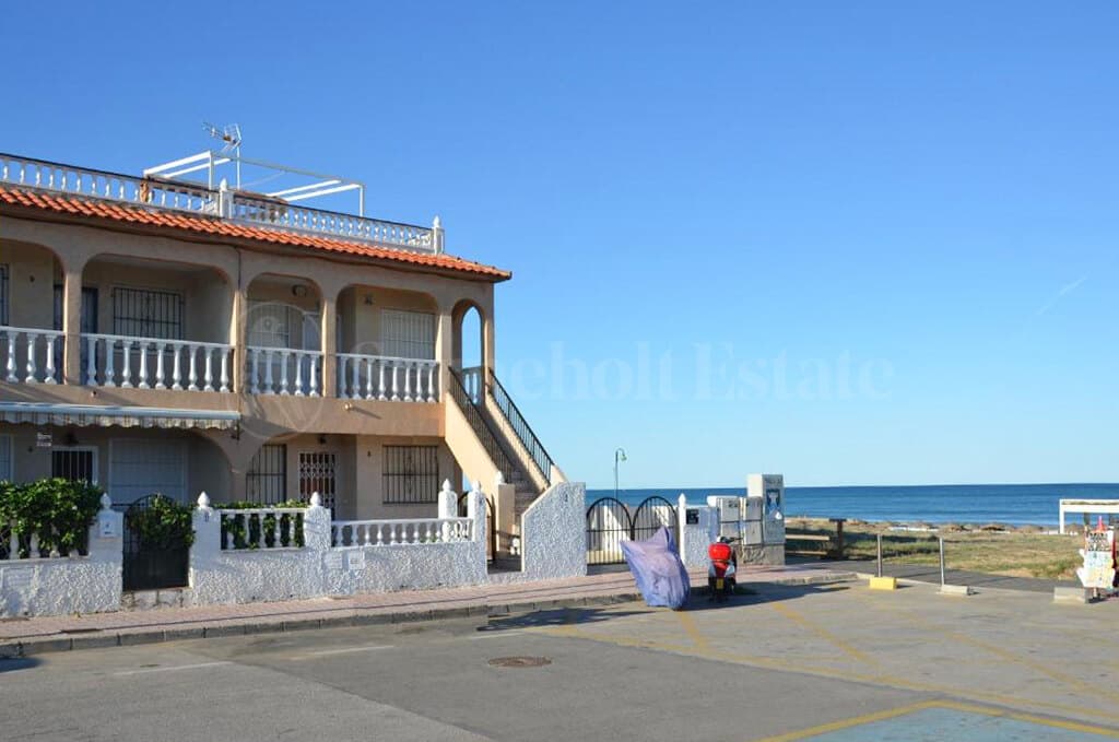Apartment in Torrelamata