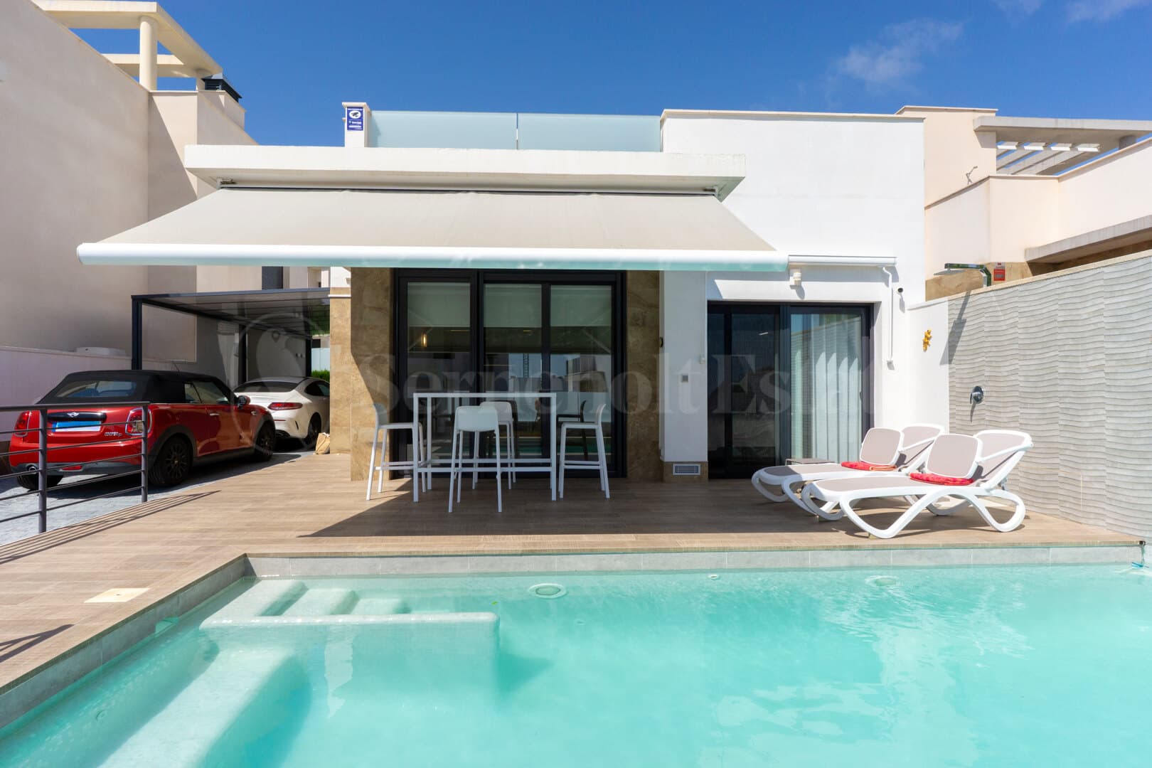 House in San Miguel De Salinas