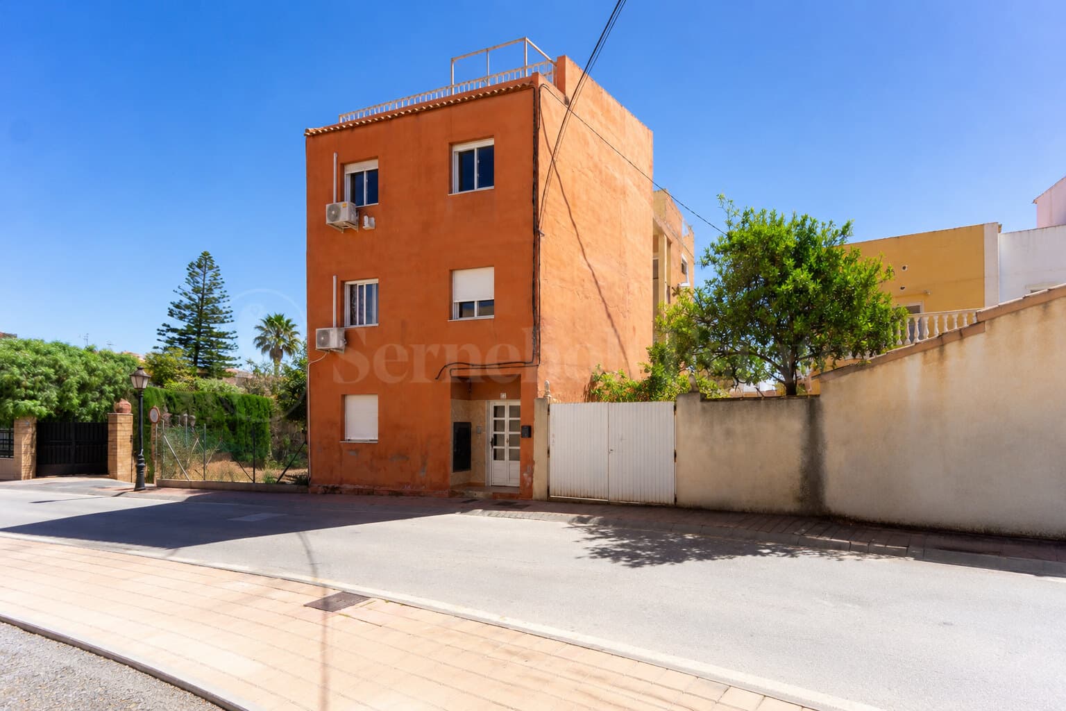House in San Miguel De Salinas