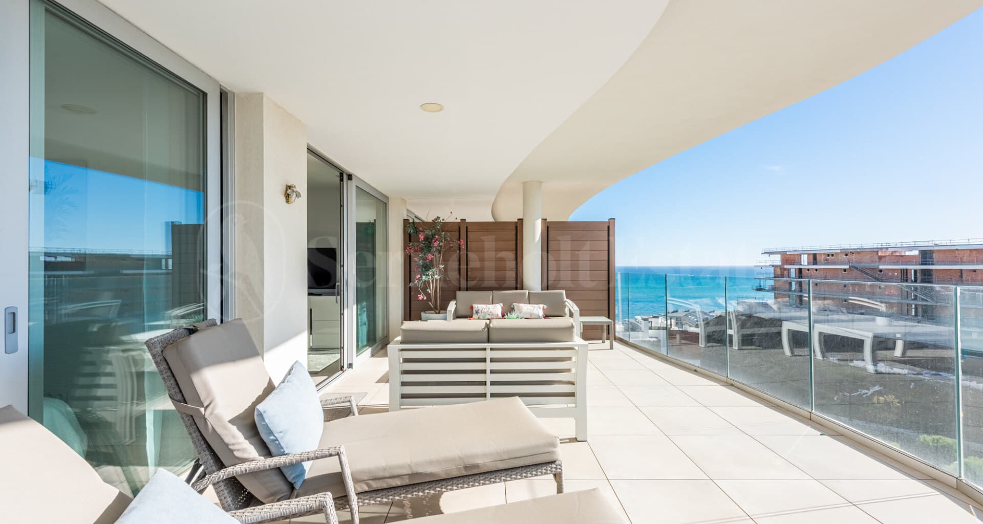 Apartment in El Higueron