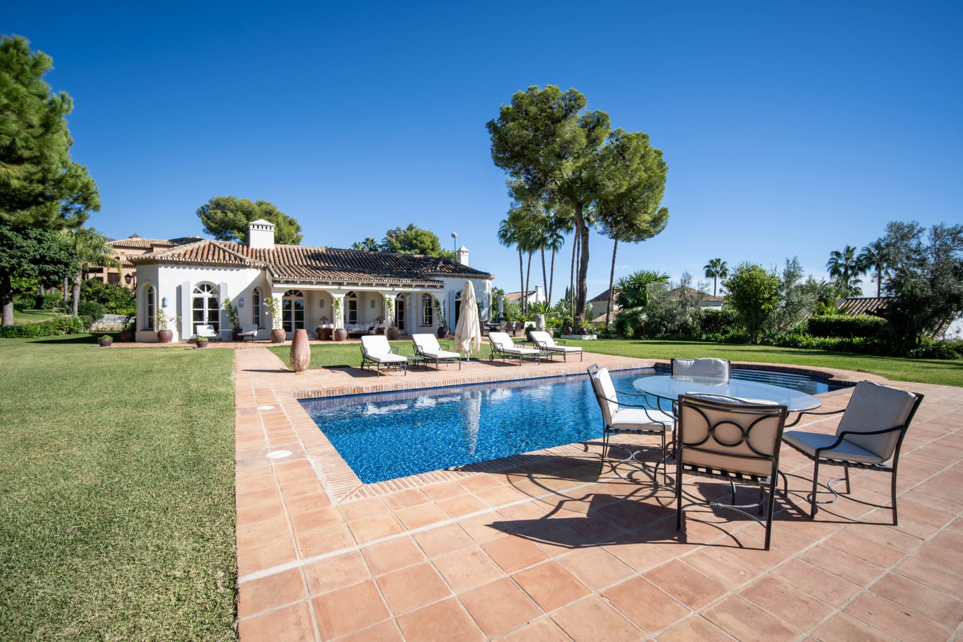 House in Altos Reales