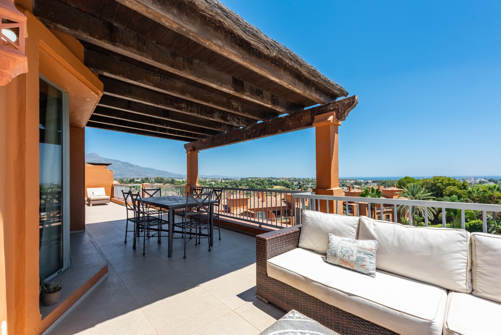 Apartment in Benatalaya