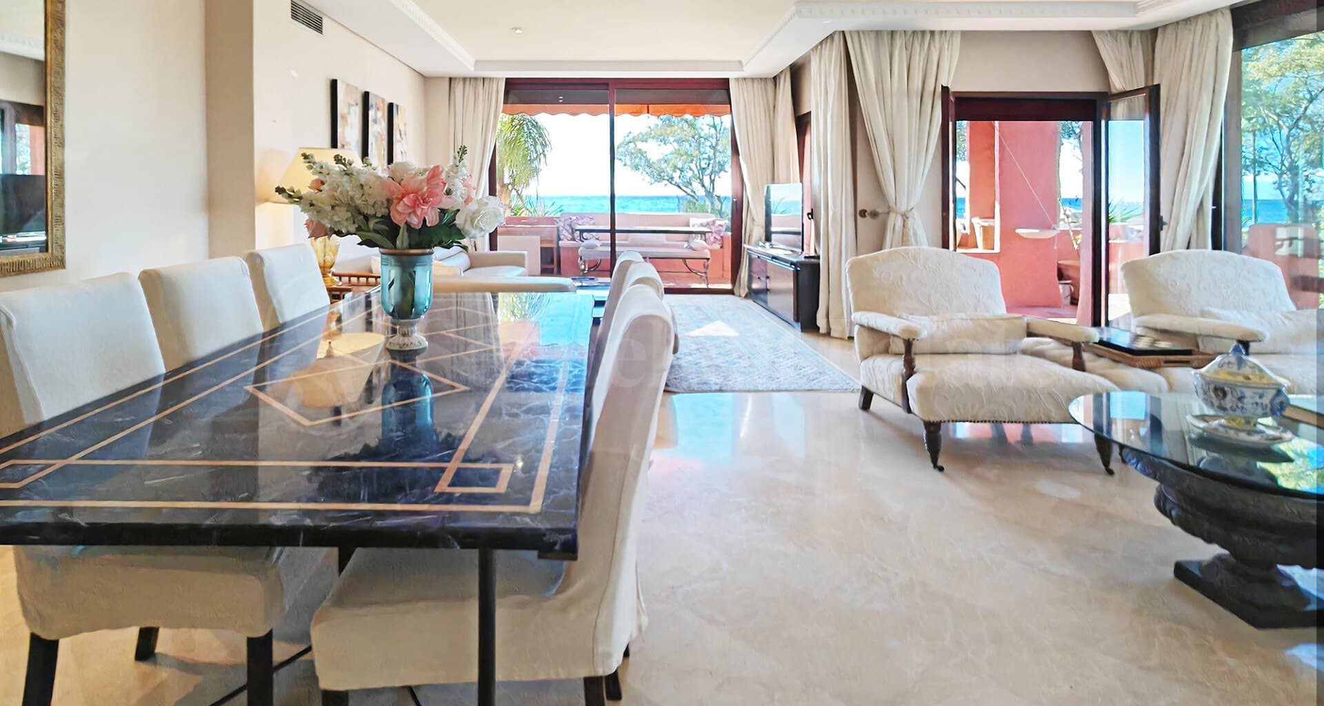 Apartment in Marbella East