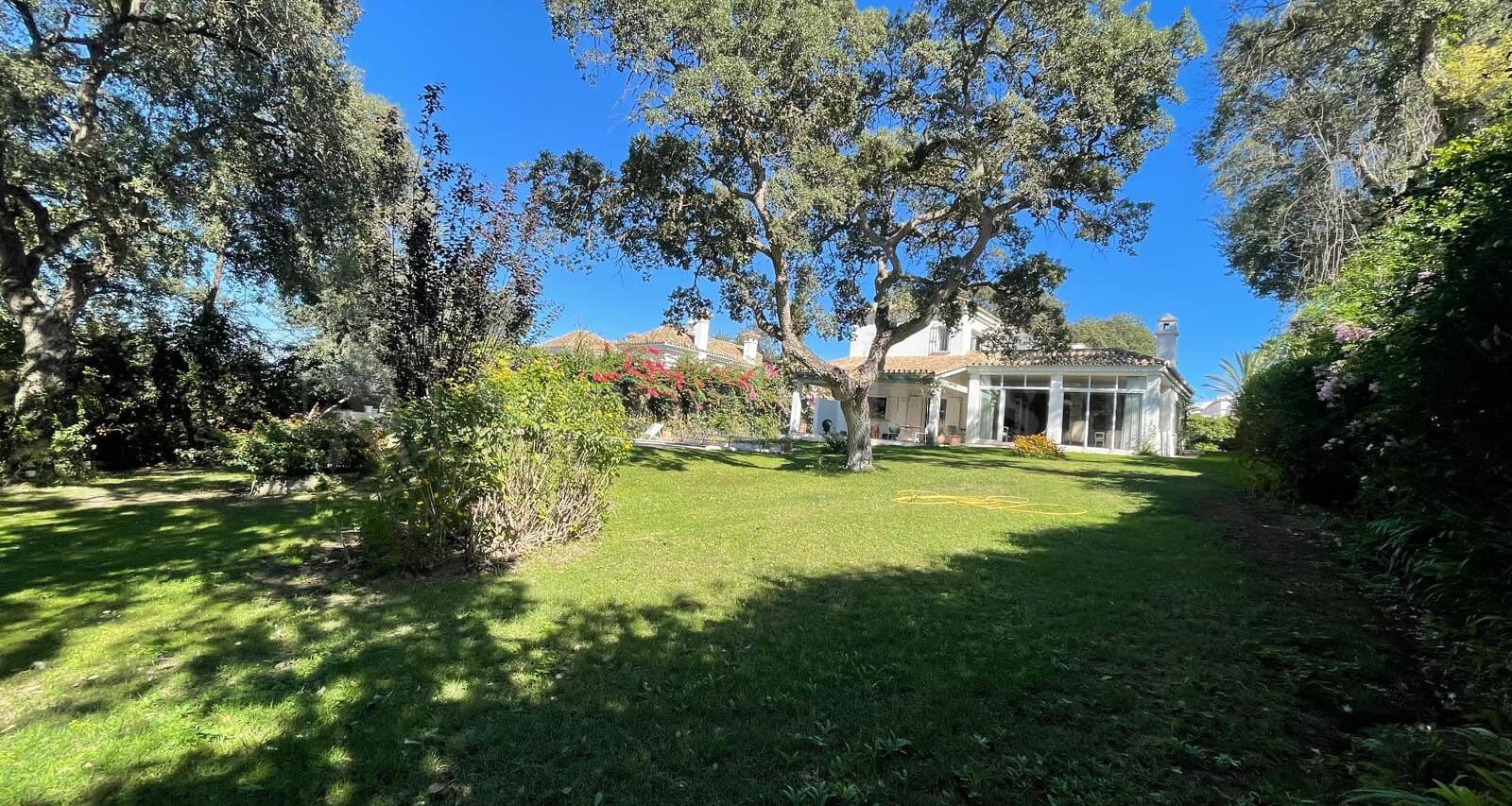 House in Zona C