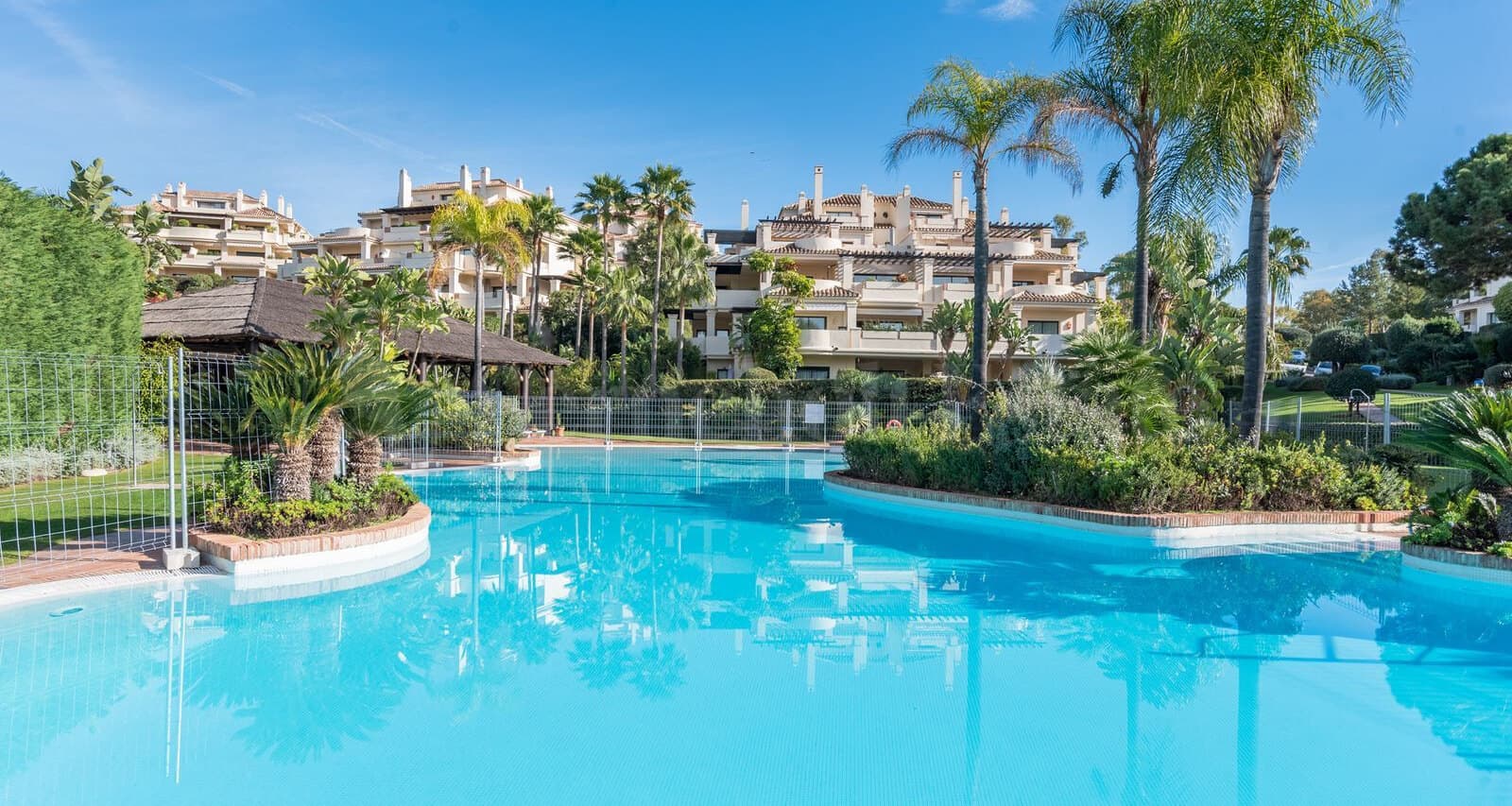 Apartment in Benahavis